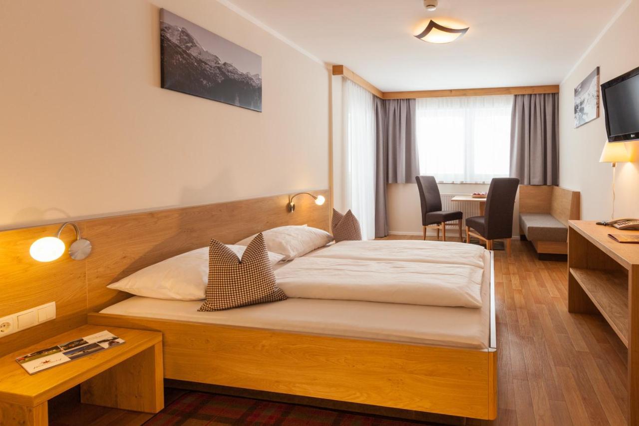 Kinder- & Gletscherhotel Hintertuxerhof Eksteriør billede