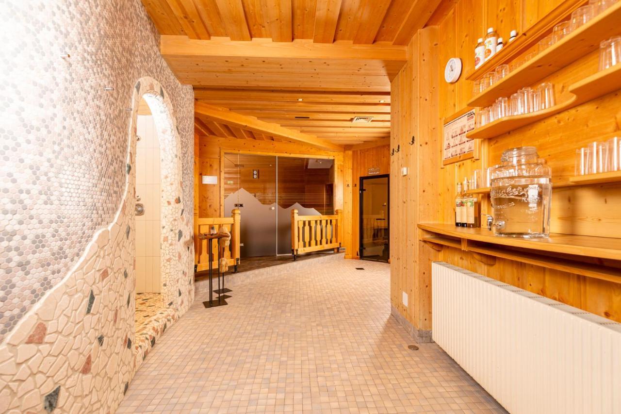 Kinder- & Gletscherhotel Hintertuxerhof Eksteriør billede